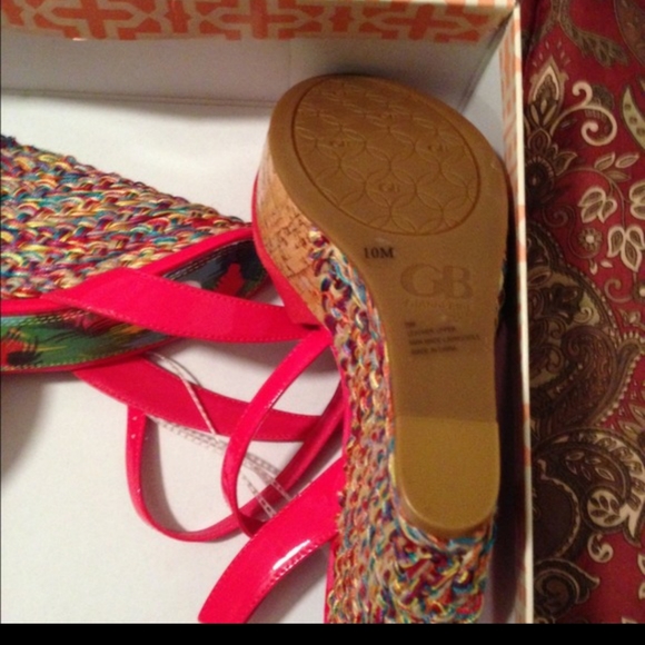 Multi colored sandals - Picture 2 of 2